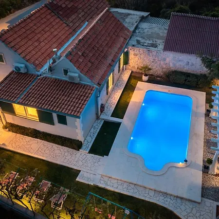 Сasa de vacaciones Mamita - Heated Pool *