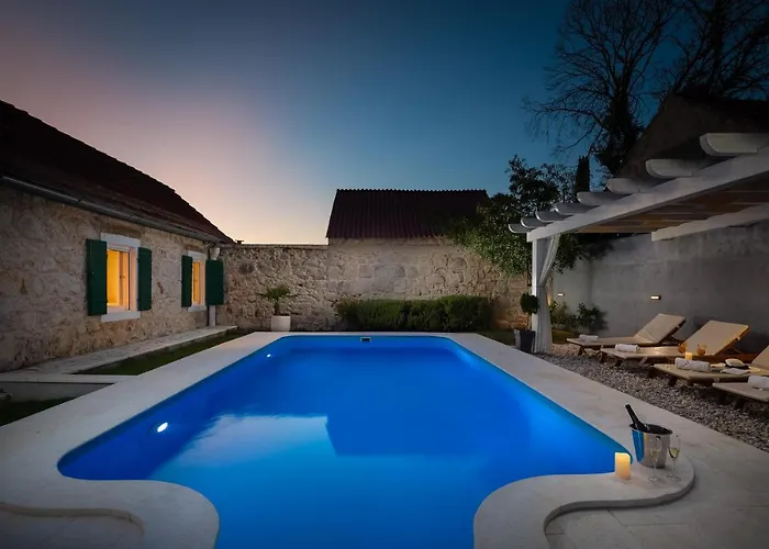 Mamita - Heated Pool Tatil Evi Šestanovac